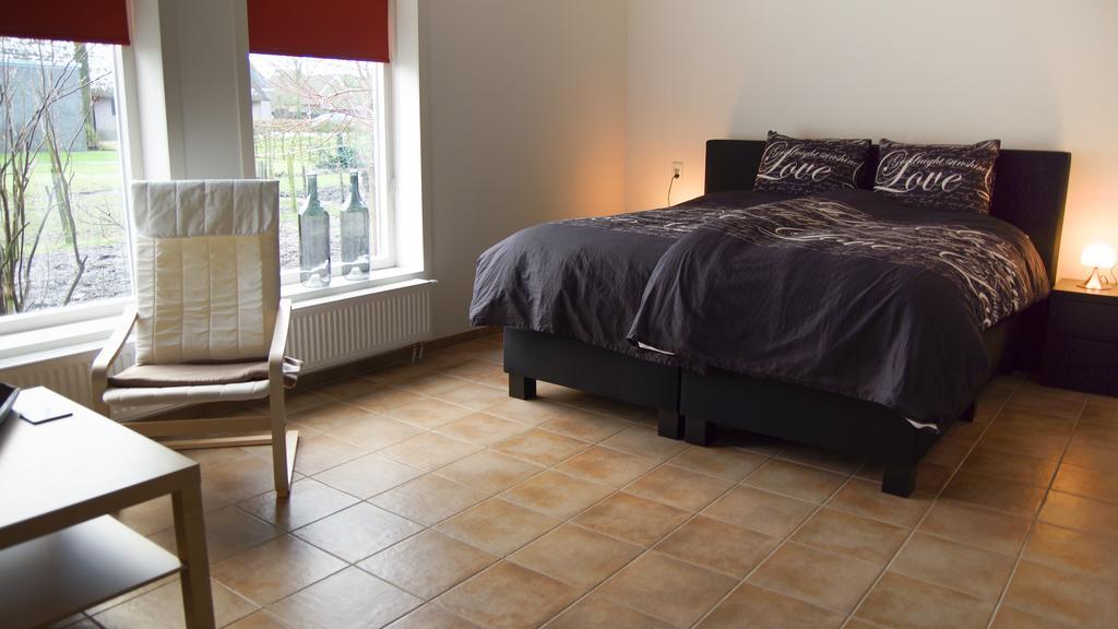 Bed & Breakfast Orvelte Habitación foto